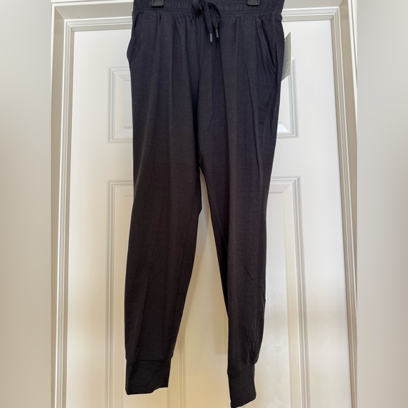 all in motion Pants - All in Motion Heathered Black Joggers
